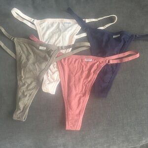 Steve Madden  Ribbed Thong Set in Olive, Cream, Coral, and Navy Set of 4 New